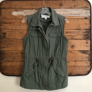 Cargo vest